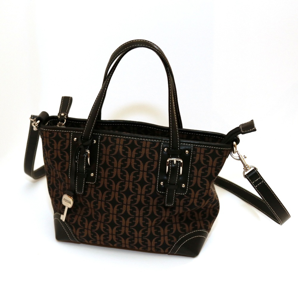 Fossil Purse with Key Ring